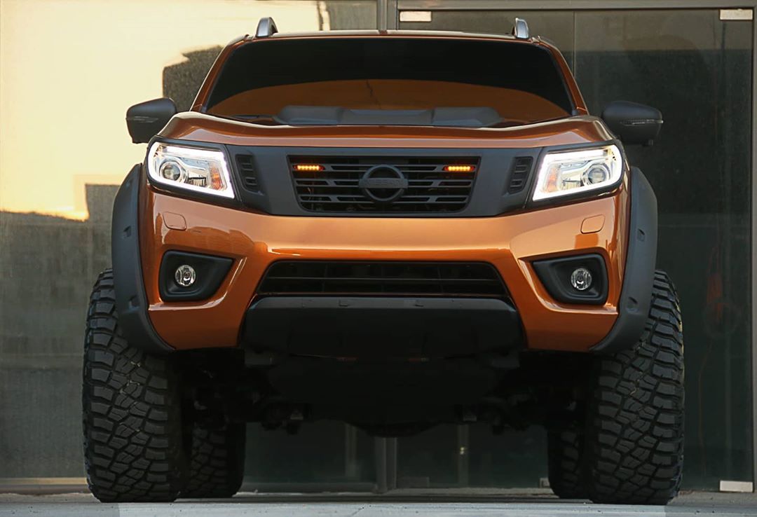 Nissan Navara NP300 Single Tank 2016 Fender Flares | NNFF-003