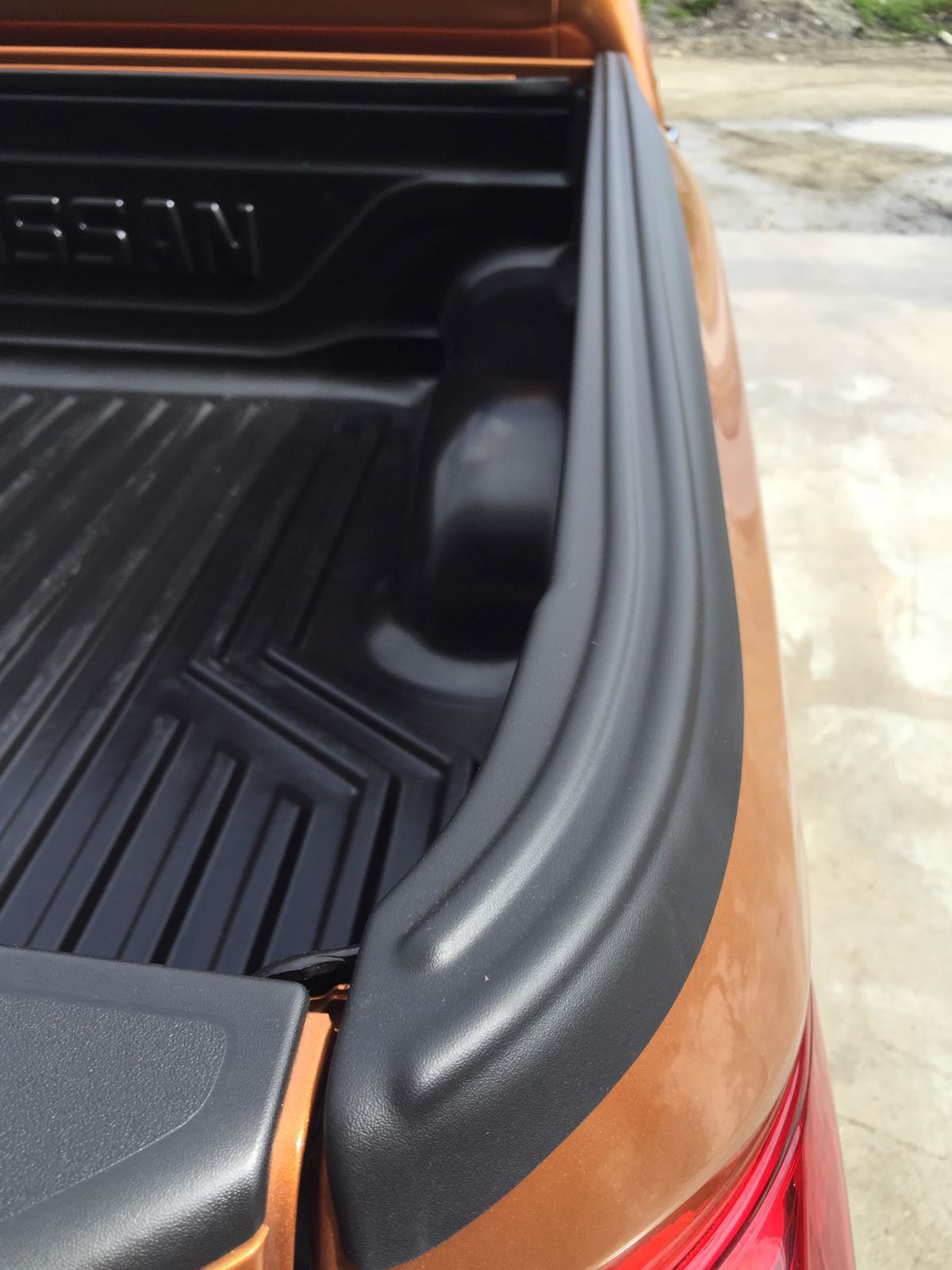 Nissan Navara NP300 Rail Cover | NNRC-001