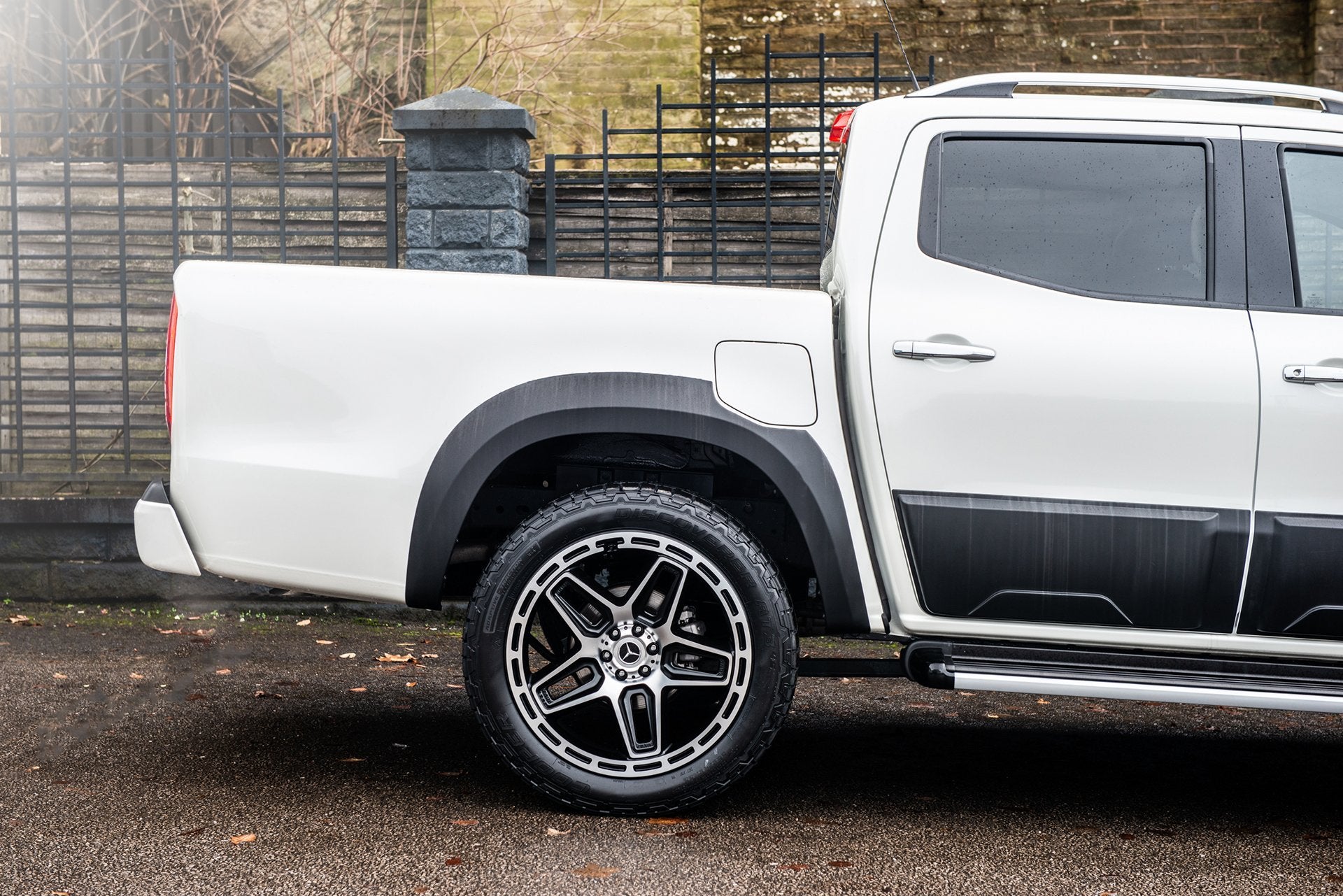 Mercedes X-Class Body Cladding | MXCBC-001