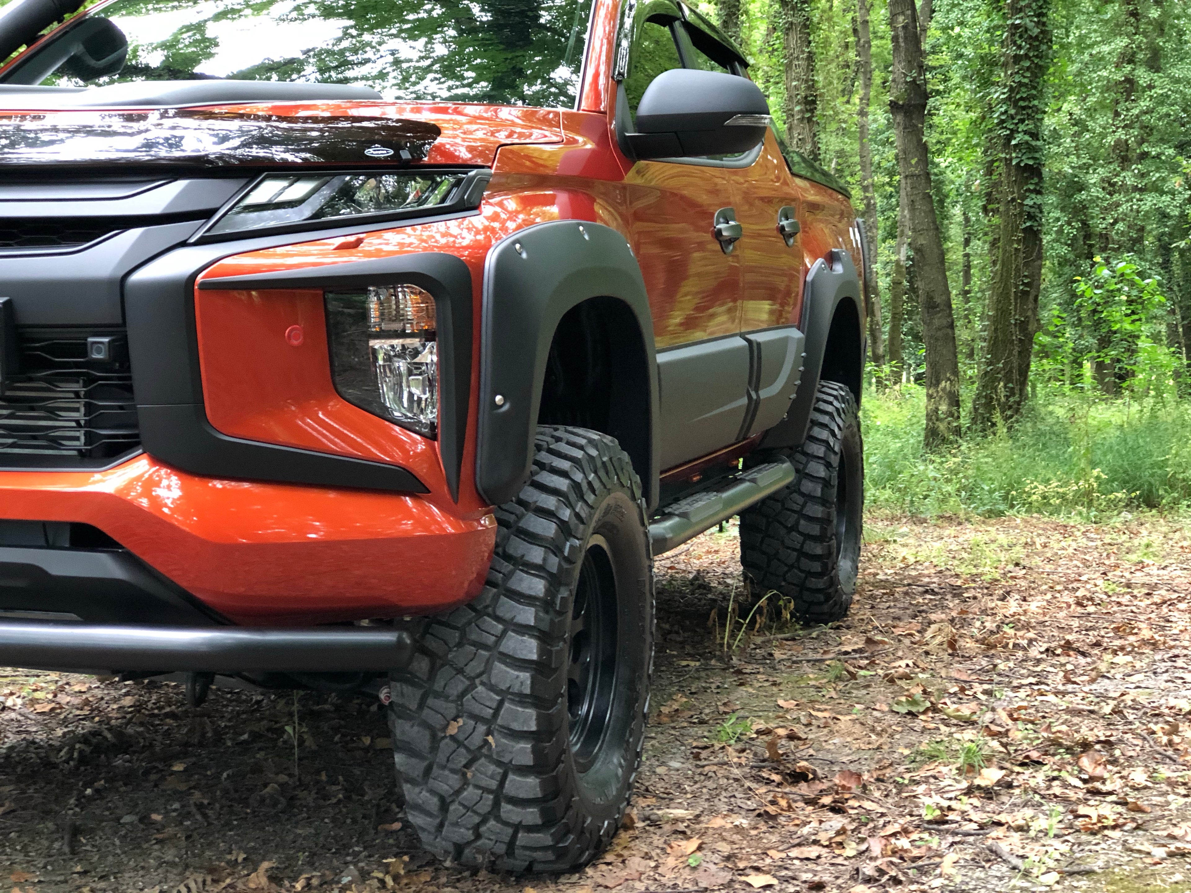 Mitsubishi L200 2019 ON Fender Flares Double Tank | MLFF-002