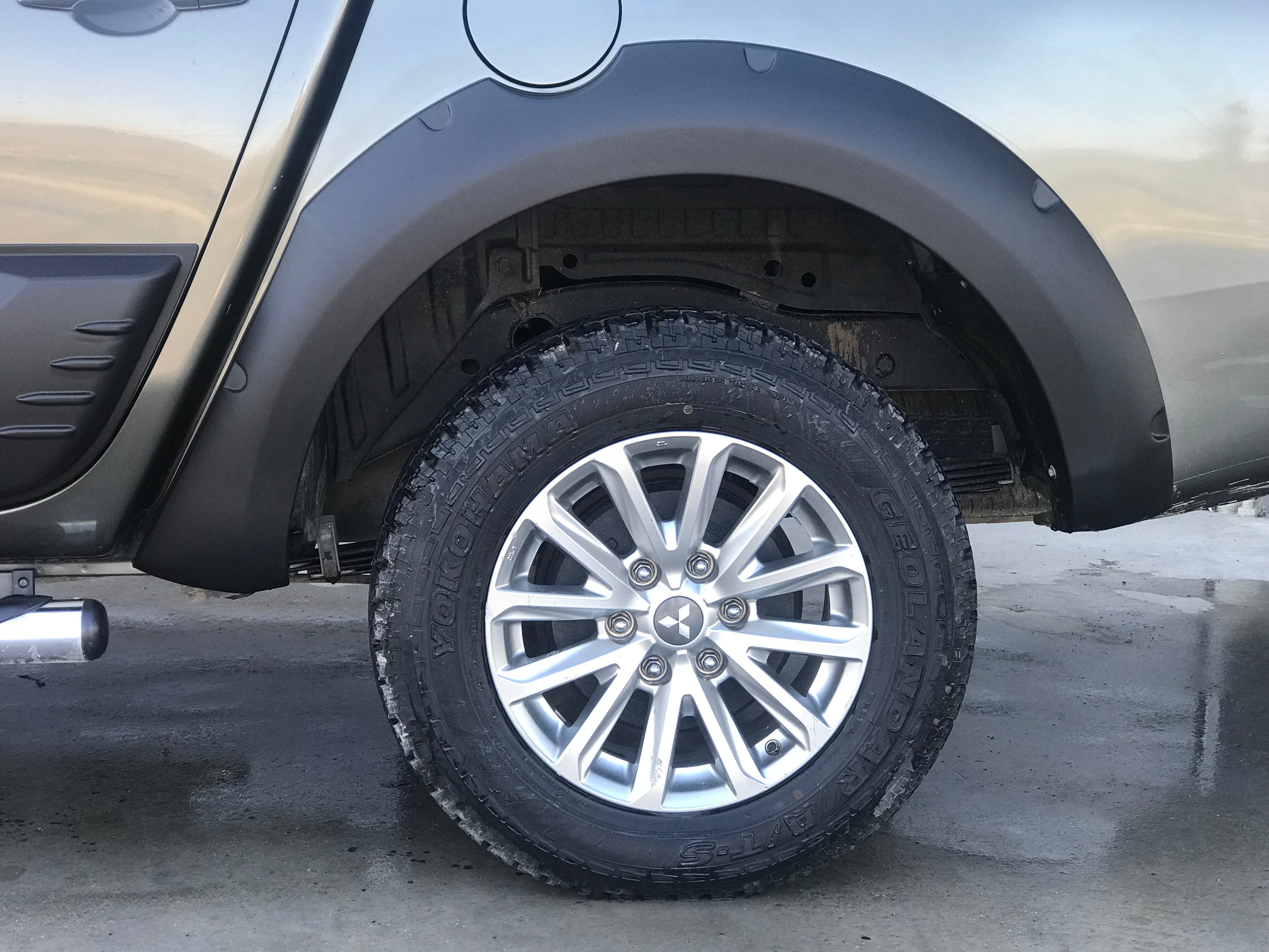 Mitsubishi L200 2016-2019 Fender Flares | MLFF-001
