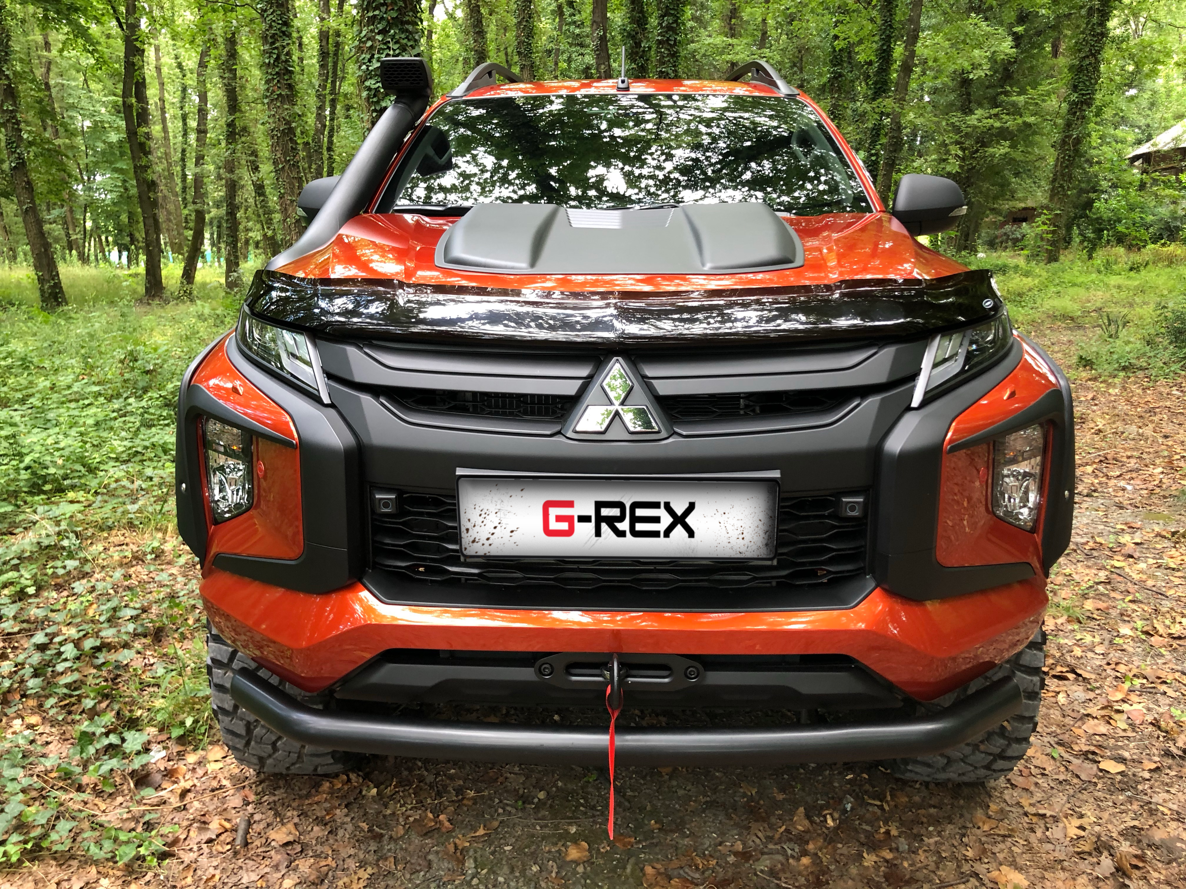 Mitsubishi L200 2016 ON Bonnet Scoop | MLS-001