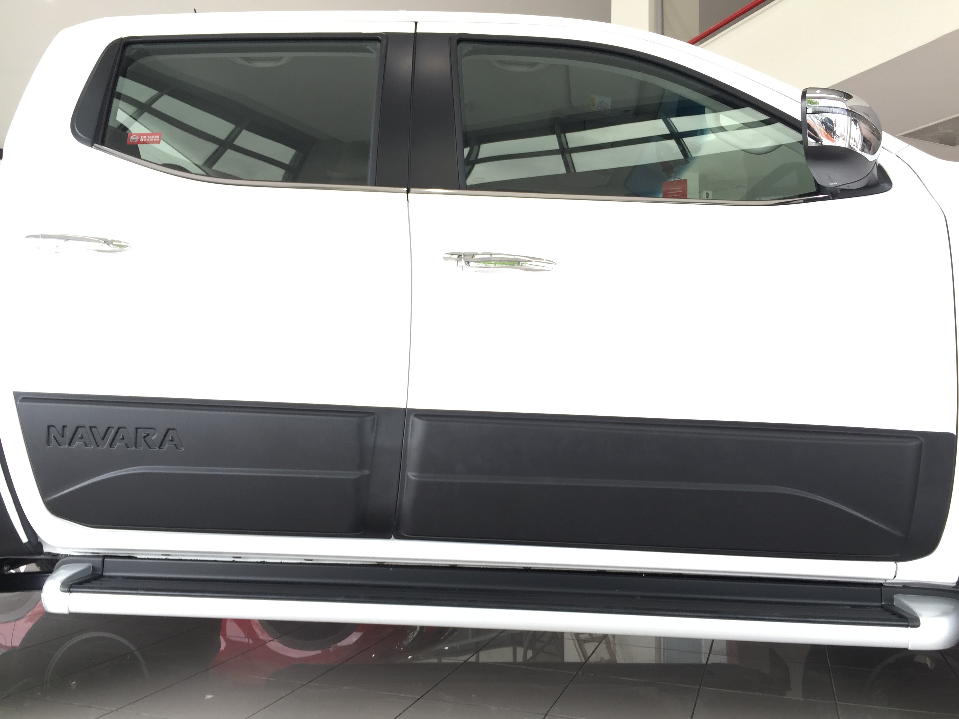 Nissan Navara NP300 2016 ON Body Cladding | NNBC-001