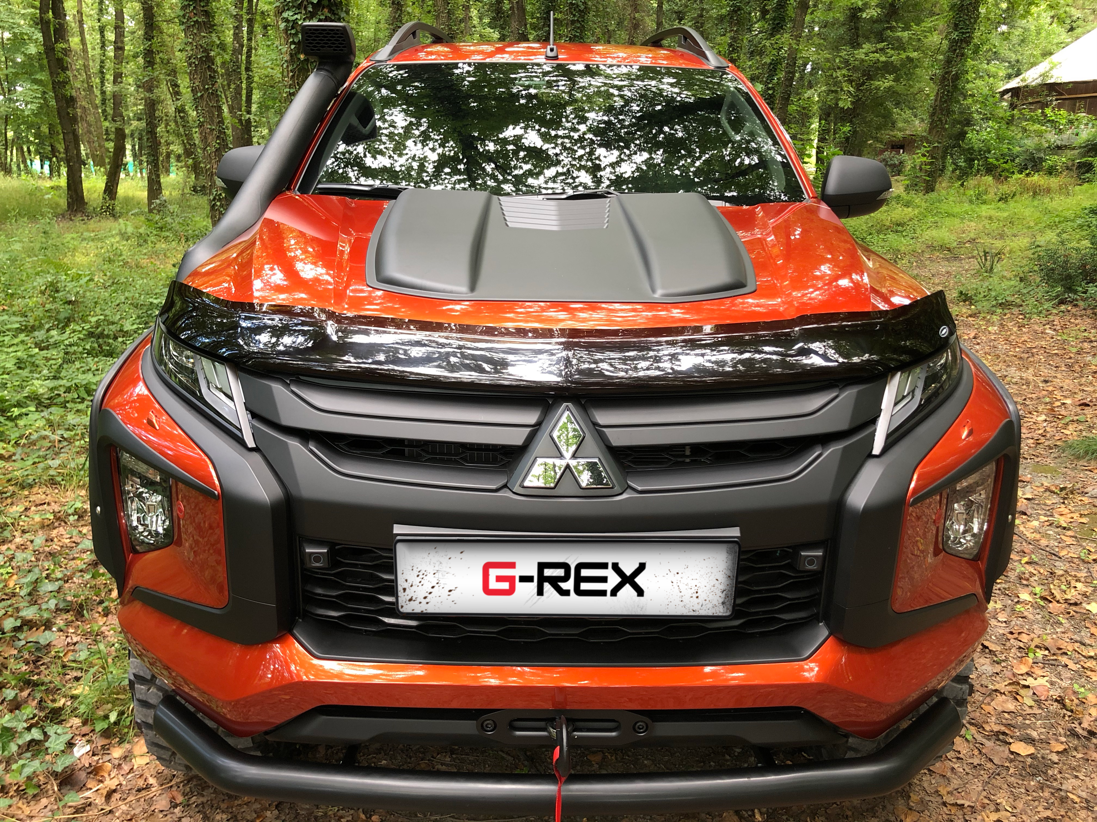 Mitsubishi L200 2016 ON Bonnet Scoop | MLS-001