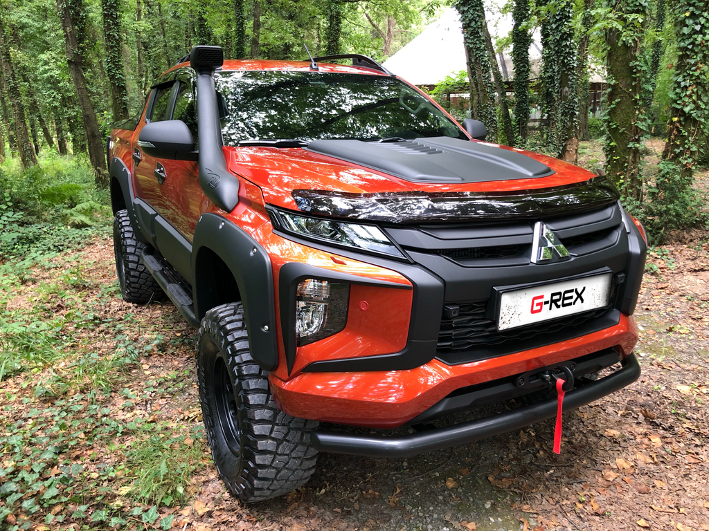 Mitsubishi L200 2016 ON Bonnet Scoop | MLS-001