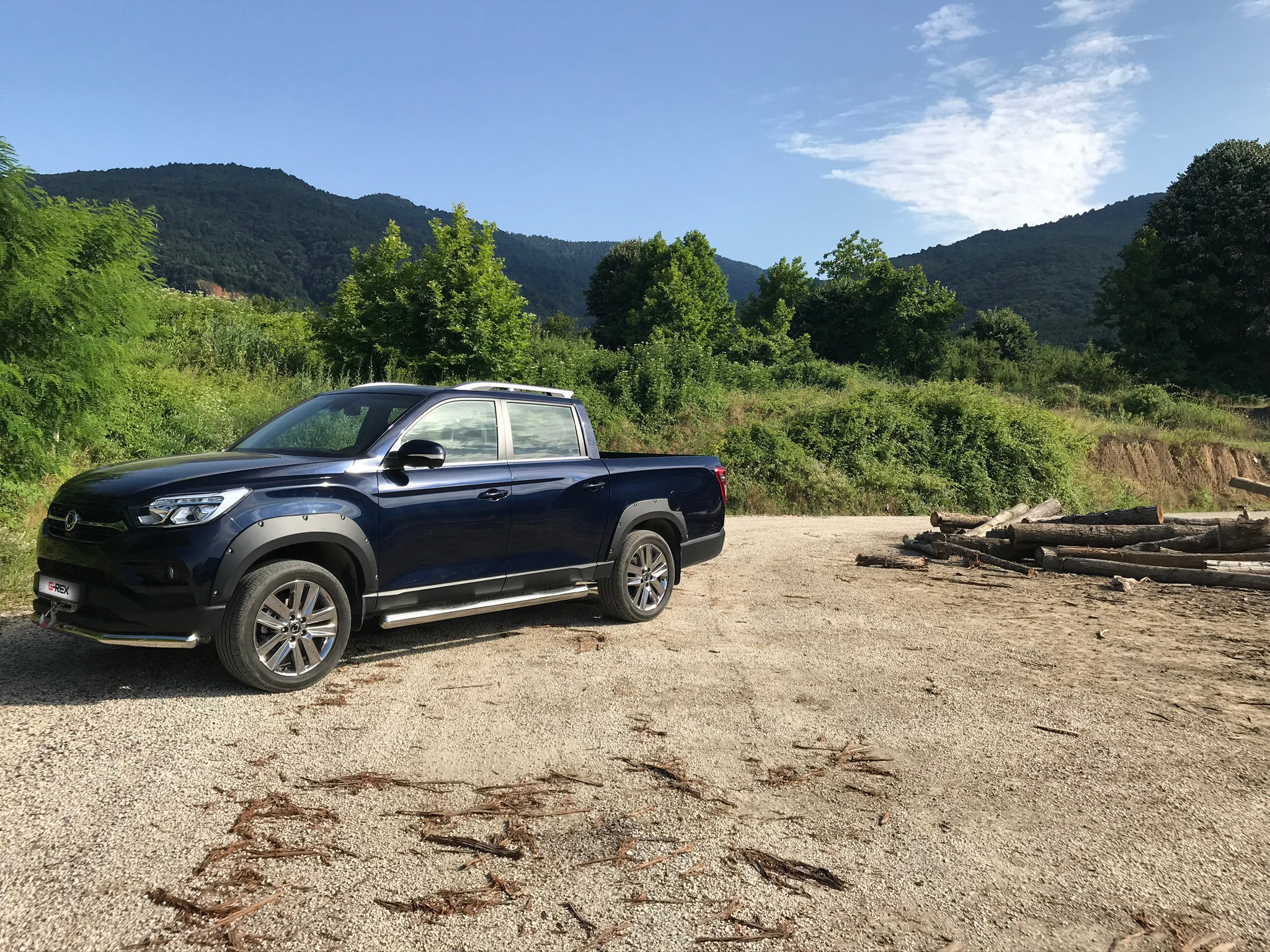 SSangYong Musso Grand Longer Bed 2018 Fender Flares with Chrome Screw | SMFF-001-C