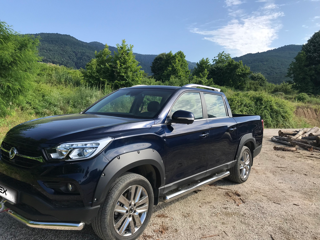 SSangYong Musso Grand Longer Bed 2018 Fender Flares with Chrome Screw | SMFF-001-C